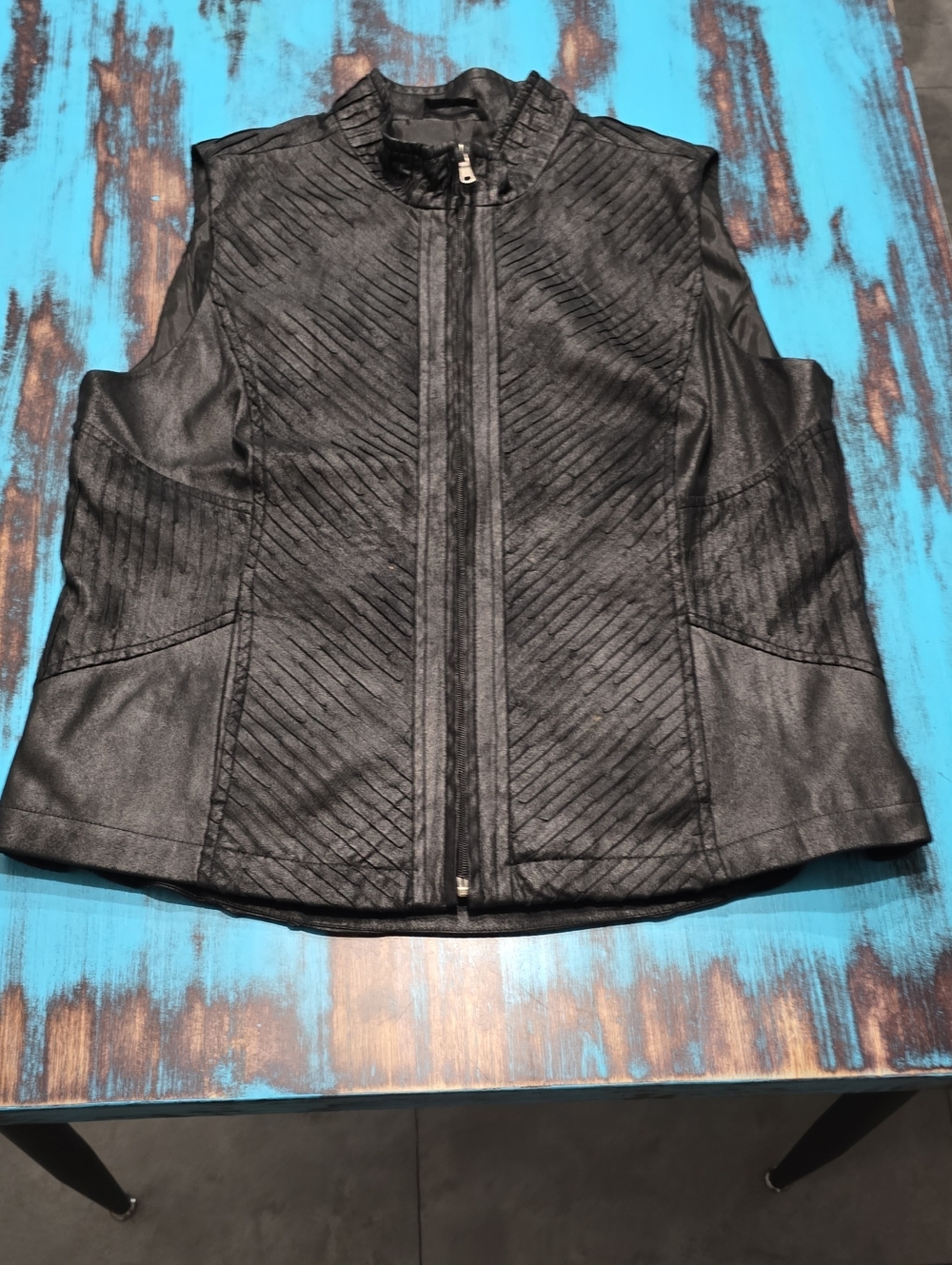 erin london Black Quilted Faux Leather Sleeveless Zip Vest
